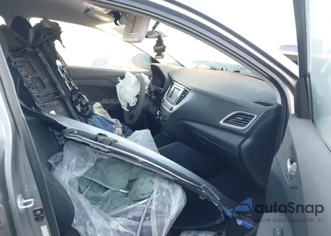 2021 Hyundai Accent Se z USA, uszkodzony, nr VIN 3KPC24A65ME139507